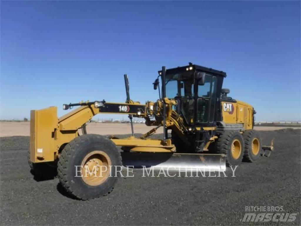 CAT 140-13 平土機