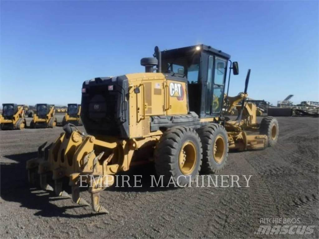CAT 140-13 平土機