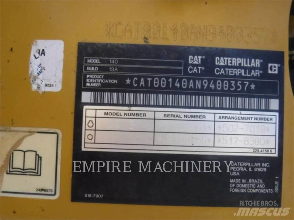 CAT 140-13 平土機