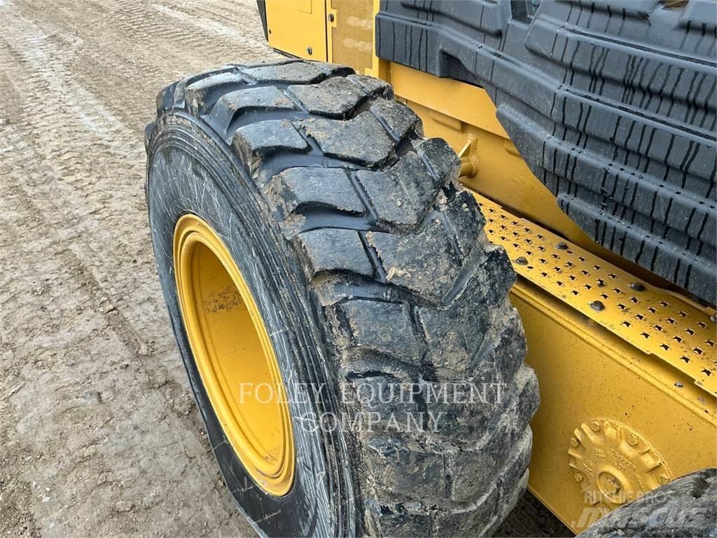 CAT 140-13AWL 平土機