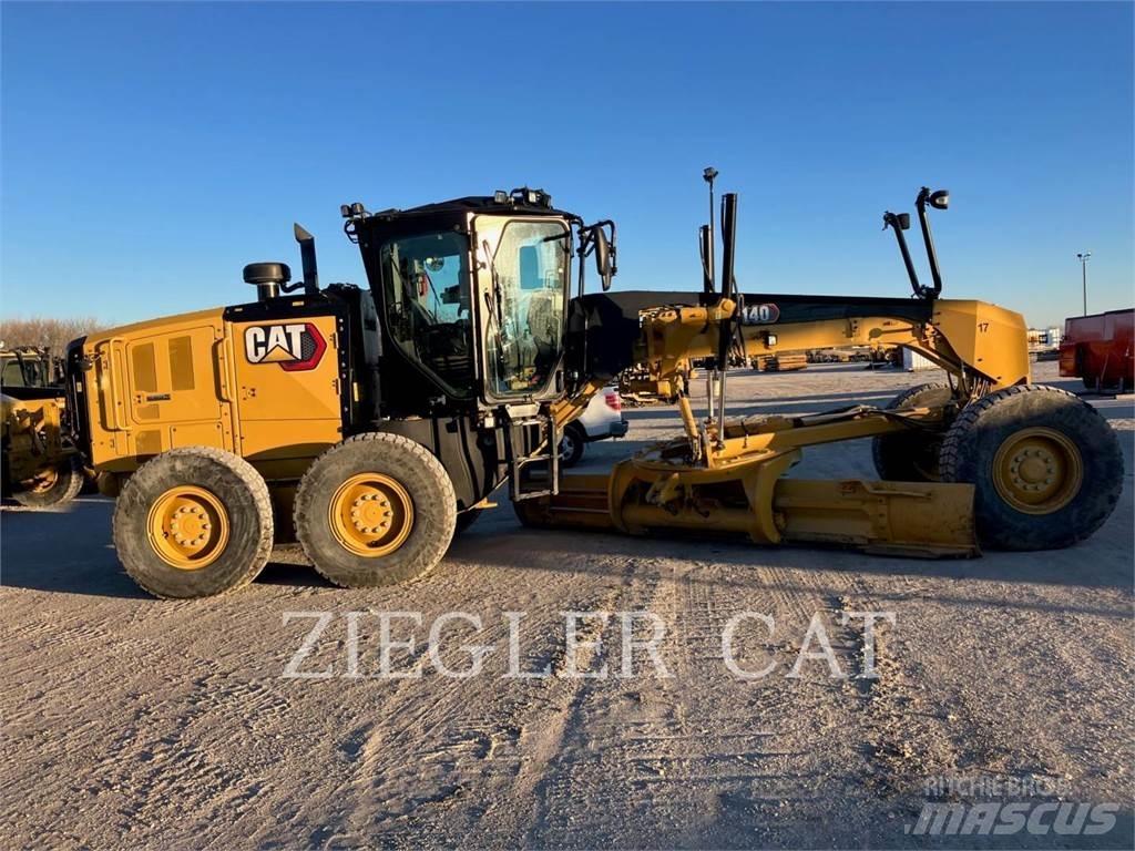 CAT 140-15 平土機
