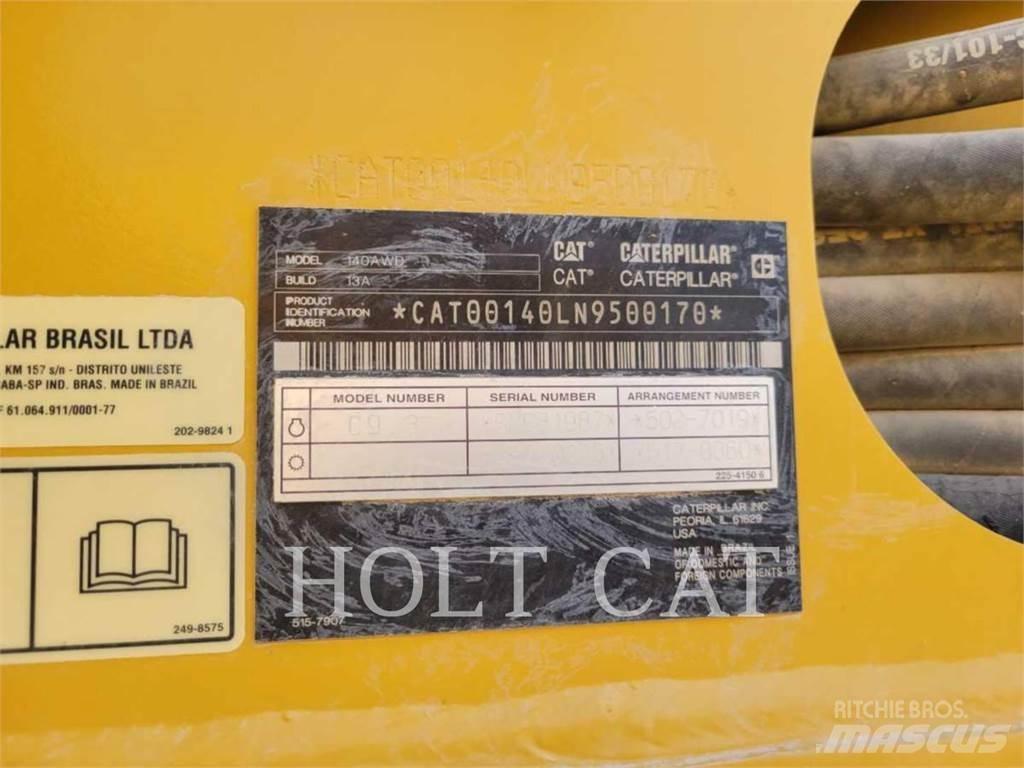 CAT 140 AWD 平土機