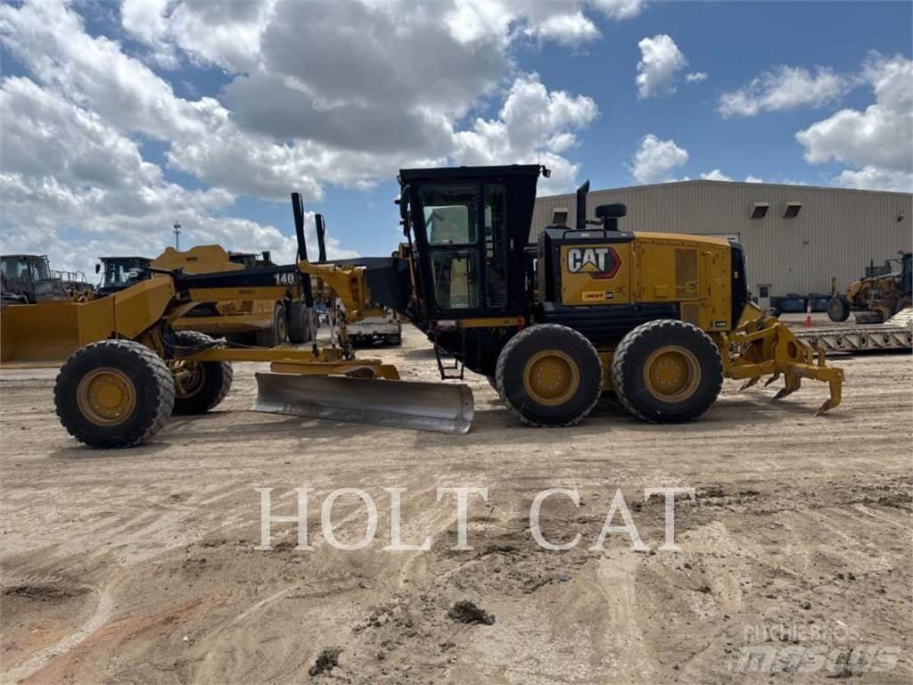 CAT 140 AWD 平土機