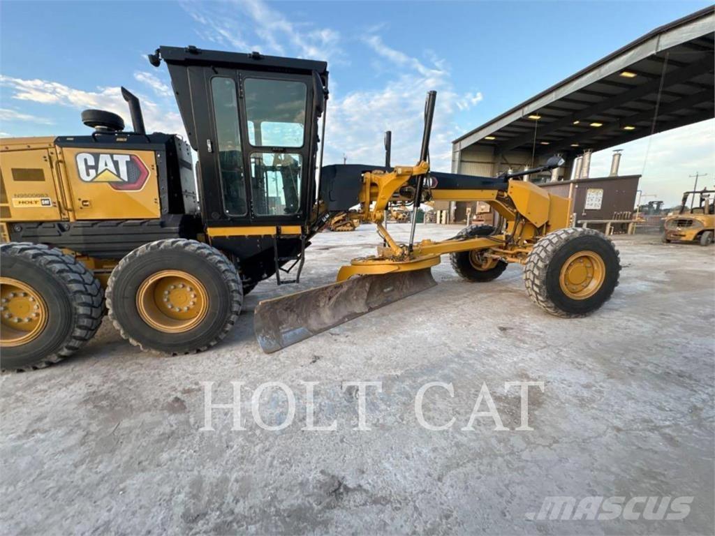 CAT 140 AWD 平土機