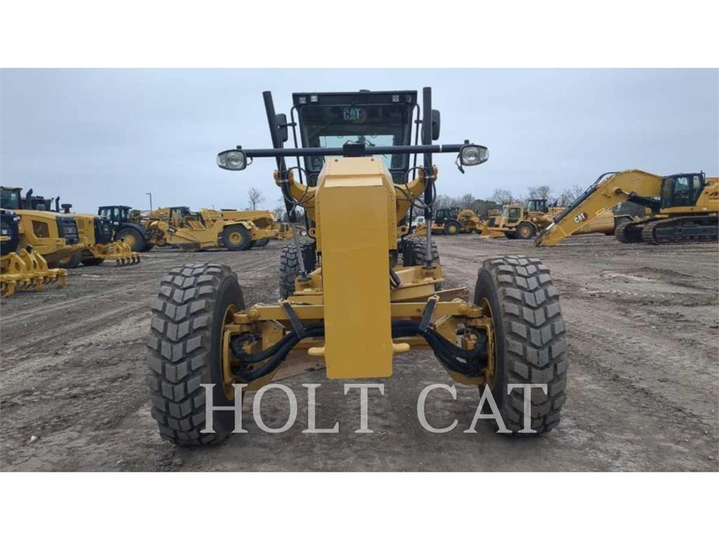 CAT 140 AWD 平土機