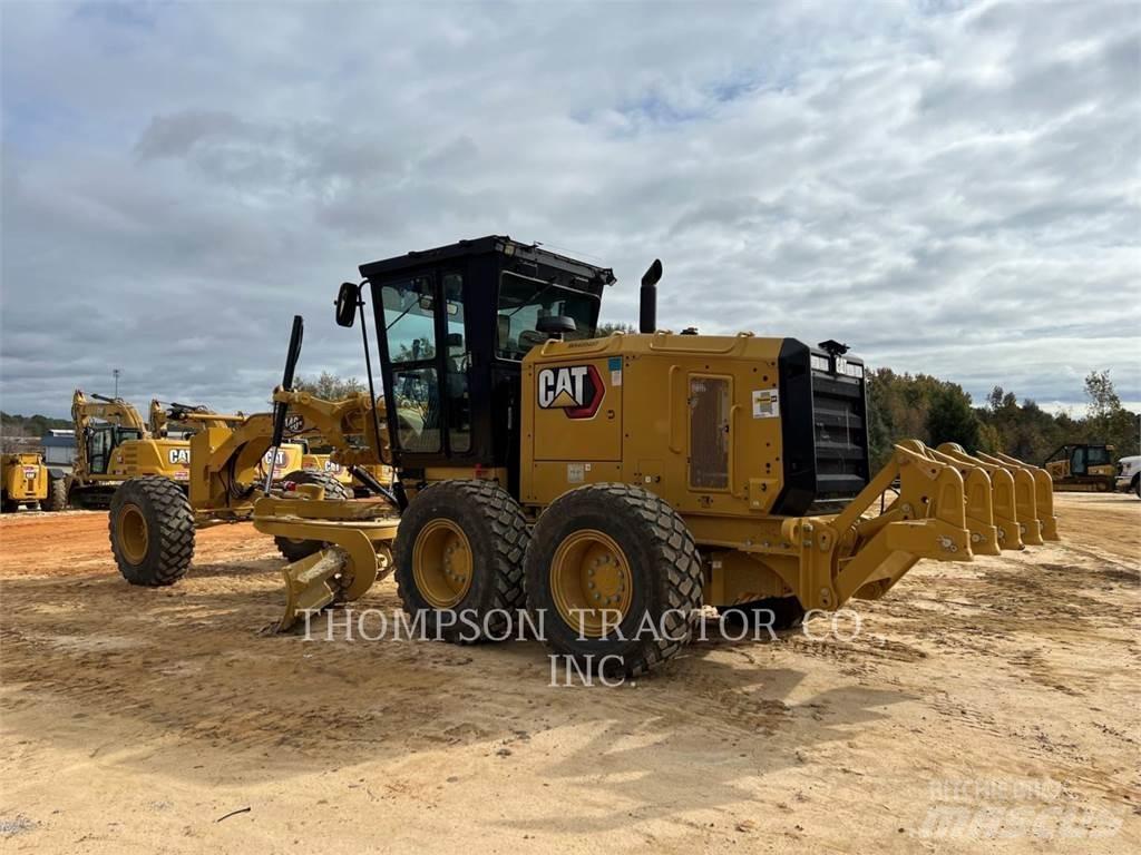 CAT 140 GC 平土機