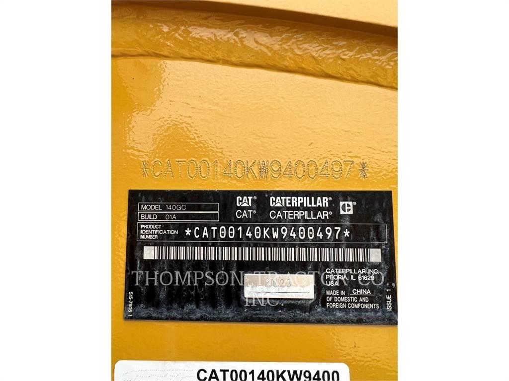 CAT 140 GC 平土機