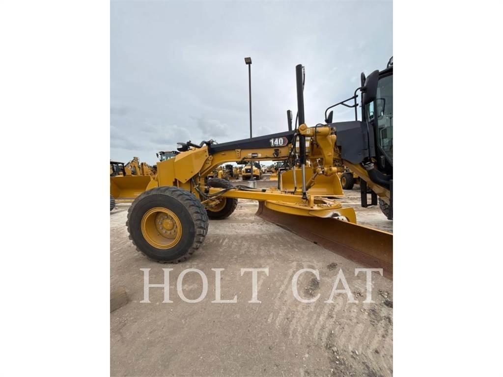 CAT 140 JOY 平土機