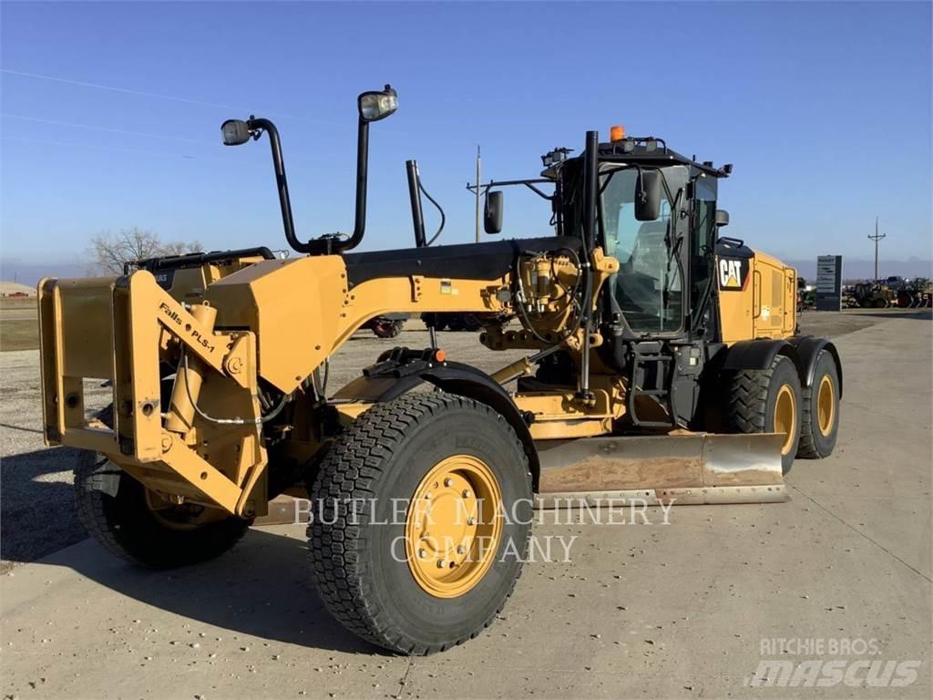 CAT 140 M3 平土機