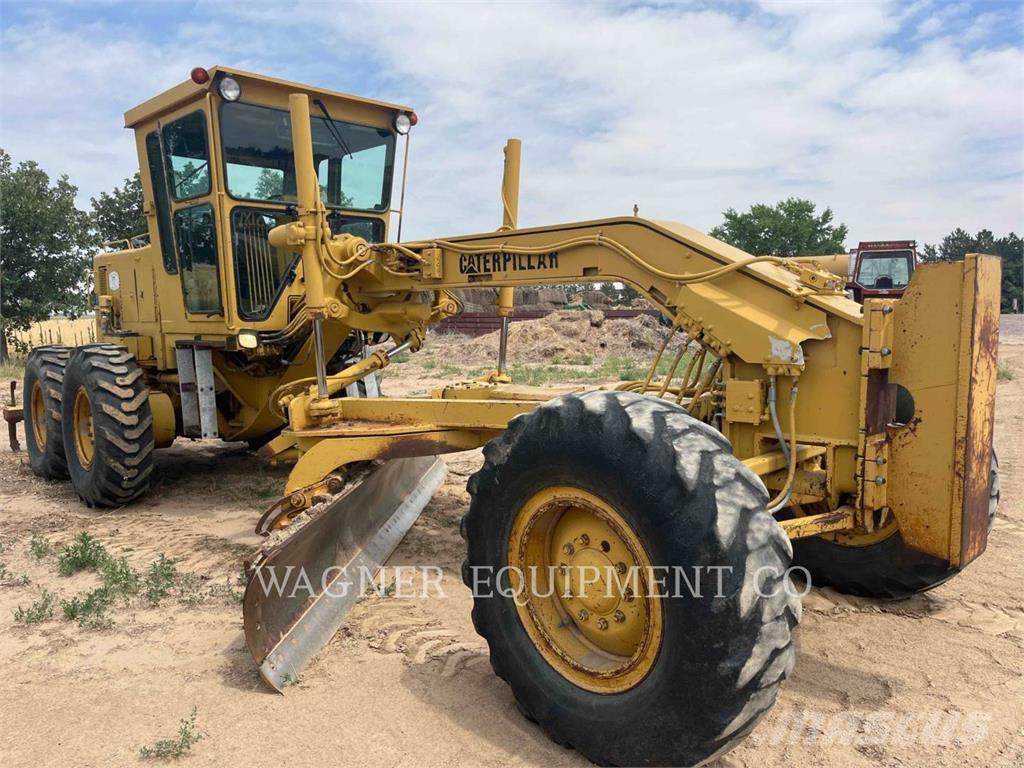 CAT 140G 平土機