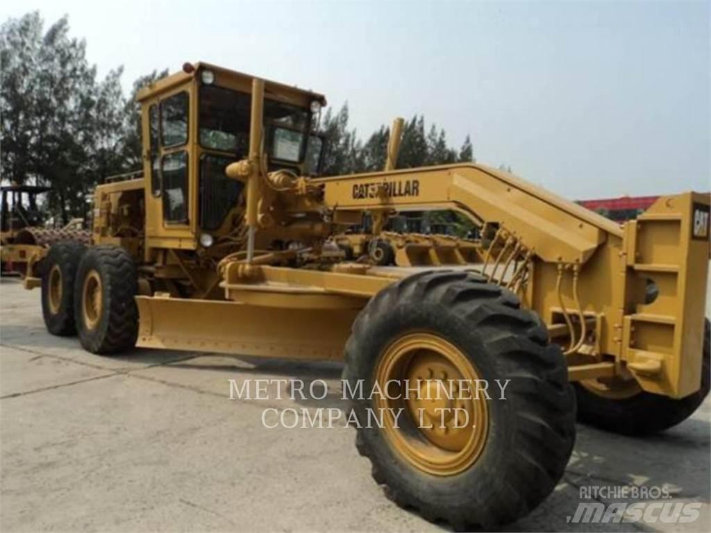 CAT 140G 平土機