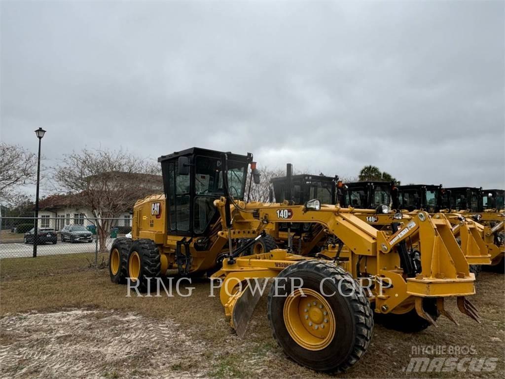 CAT 140GC 平土機