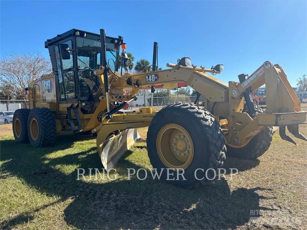 CAT 140GC 平土機