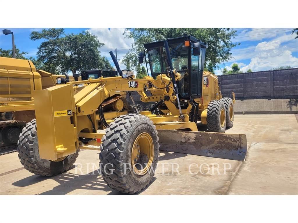 CAT 140GC 平土機