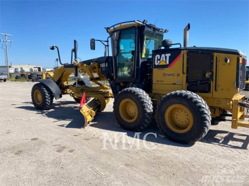 CAT 140M 平土機