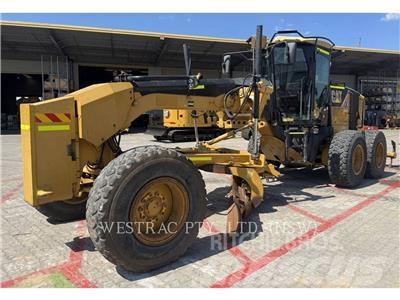 CAT 140M 平土機