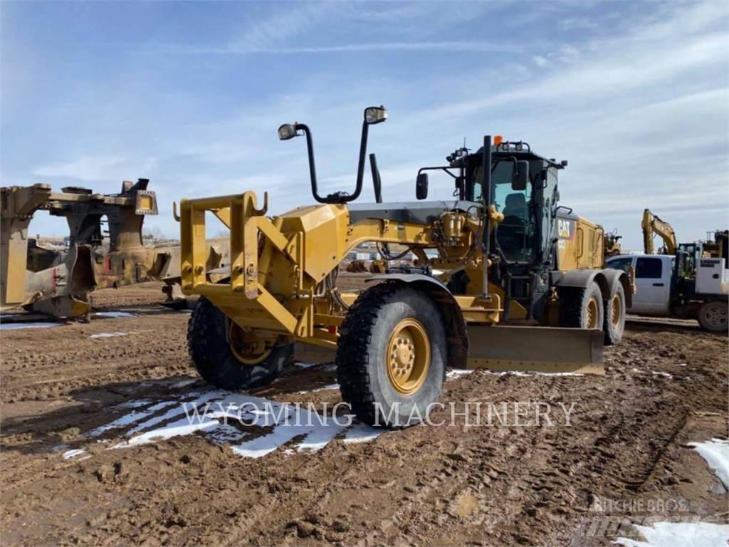CAT 140M 3 平土機