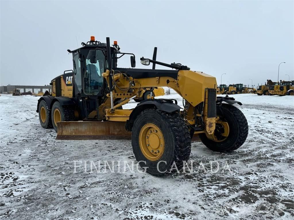 CAT 140M AWD 平土機