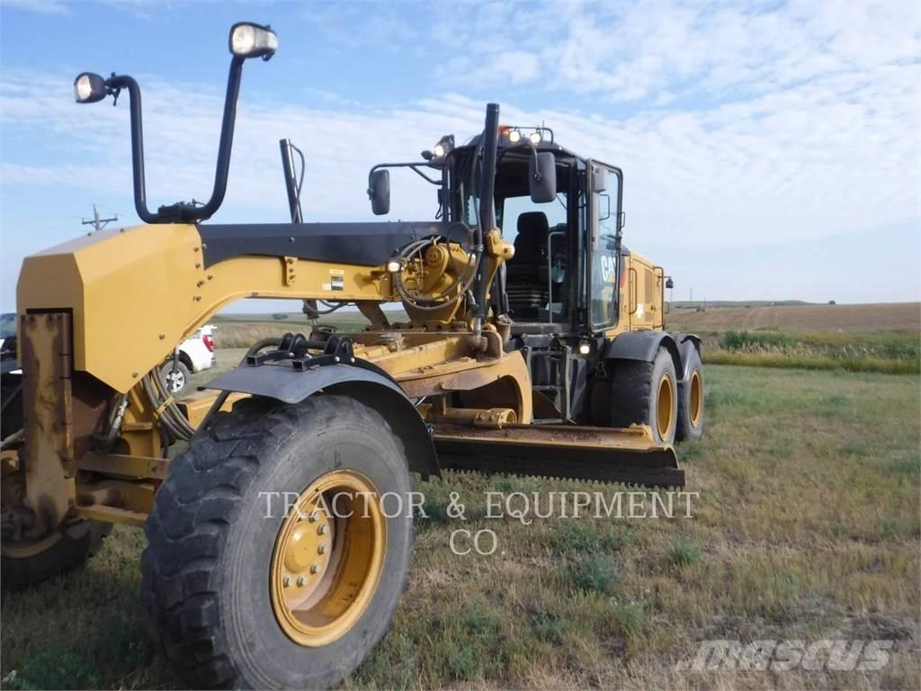CAT 140M2 平土機