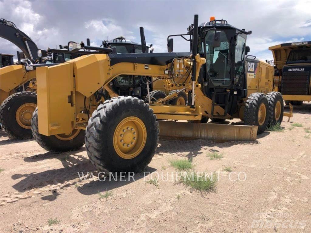 CAT 140M2 平土機