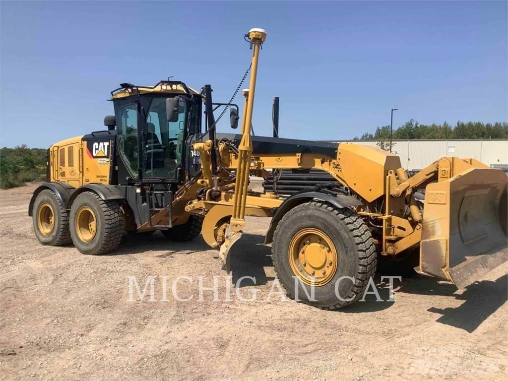 CAT 140M2 AWD 平土機