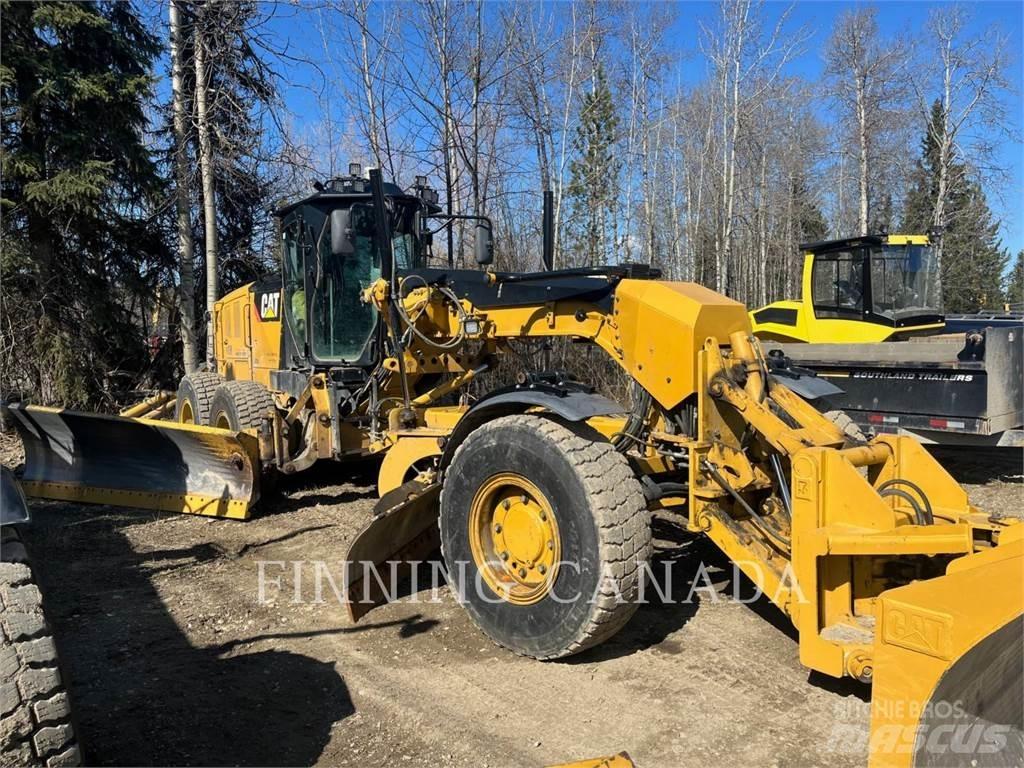 CAT 140M2 AWD 平土機