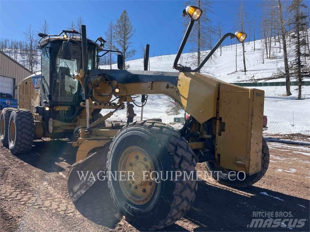 CAT 140M2 AWD 平土機