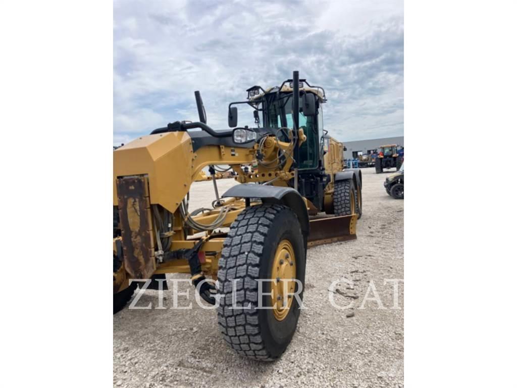 CAT 140M2AWD 平土機