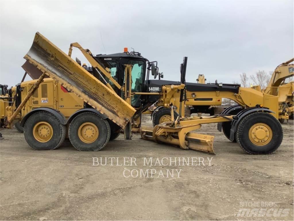 CAT 140M2AWD 平土機