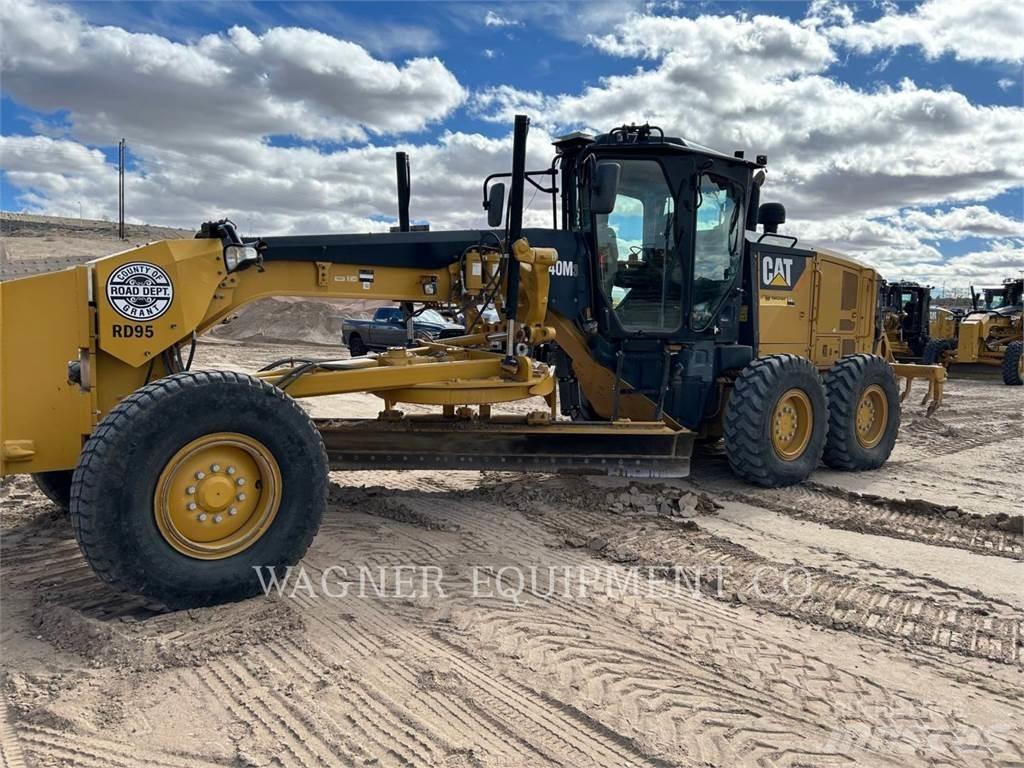 CAT 140M3 平土機