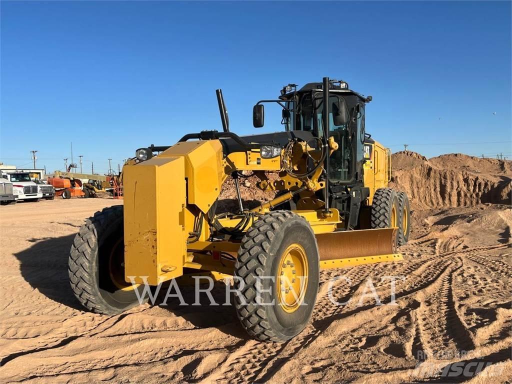 CAT 140M3 平土機