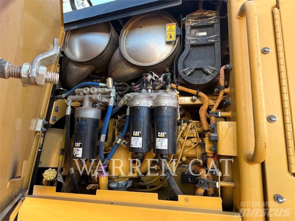 CAT 140M3 平土機