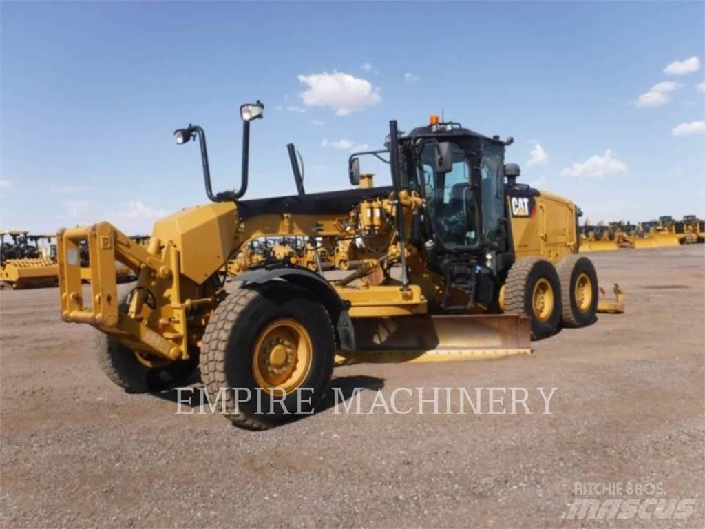CAT 140M3 平土機