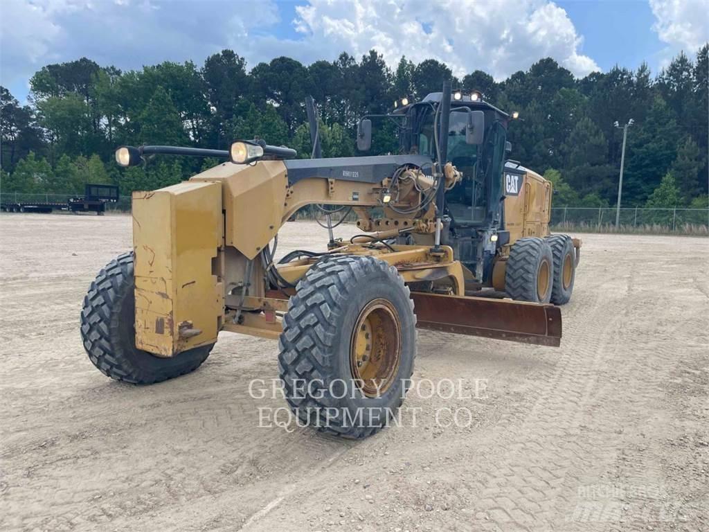 CAT 140M3 平土機