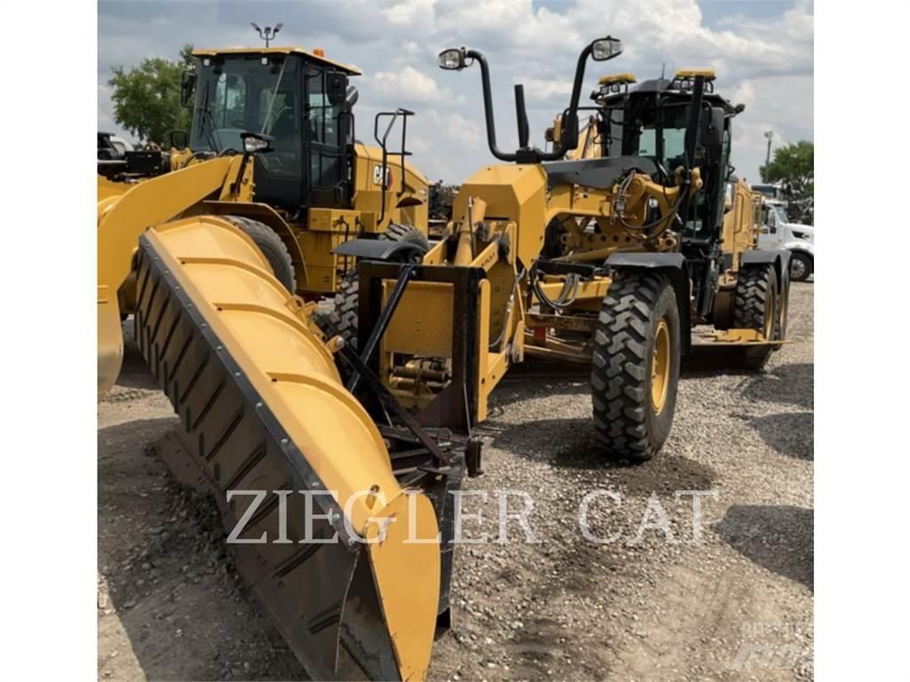 CAT 140M3 平土機