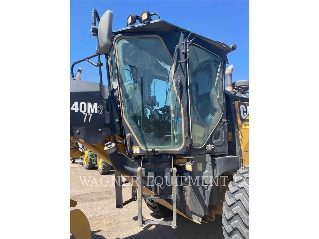 CAT 140M3 平土機