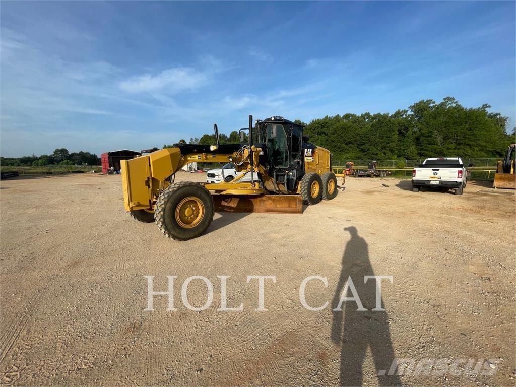 CAT 140M3 平土機