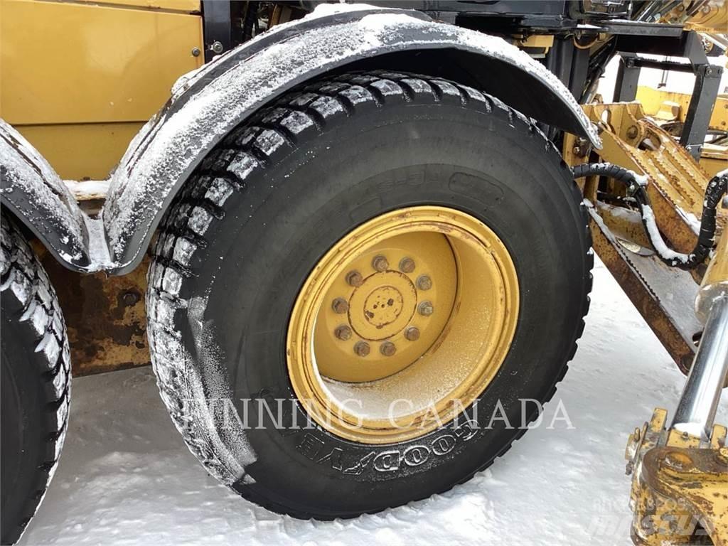 CAT 140M3 AWD 平土機