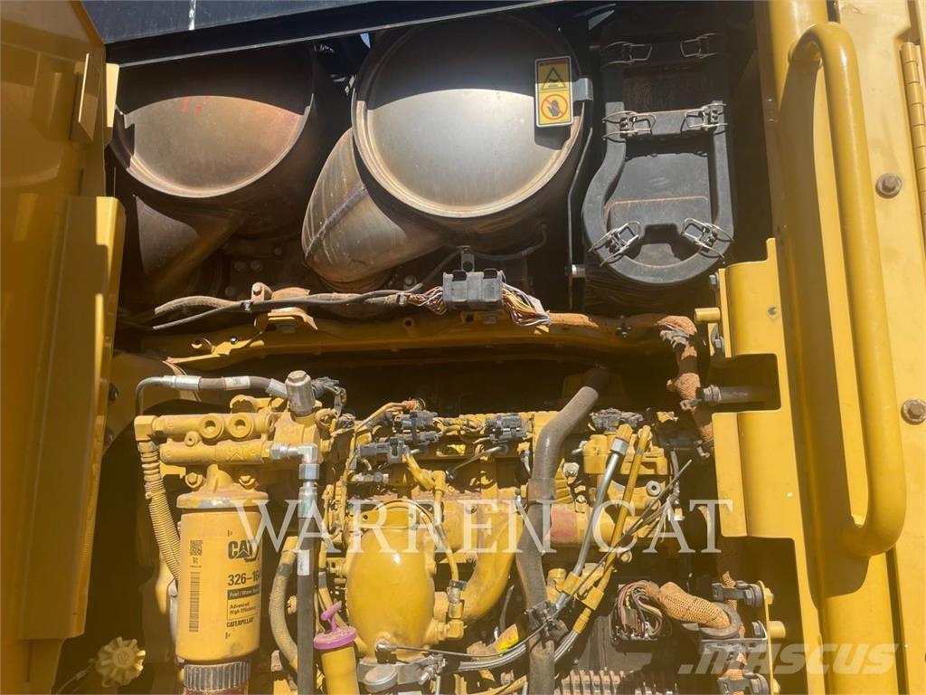 CAT 140M3 AWD 平土機