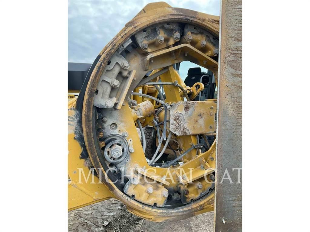 CAT 140M3 Z2 平土機