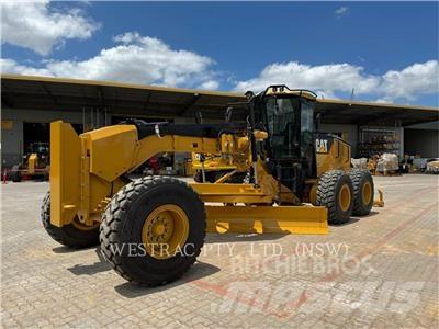 CAT 14M 平土機
