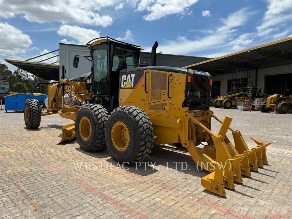 CAT 14M 平土機