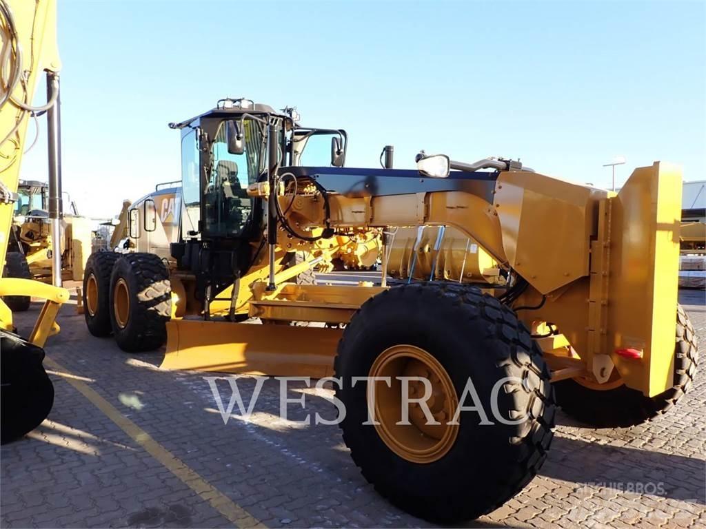 CAT 14M 平土機