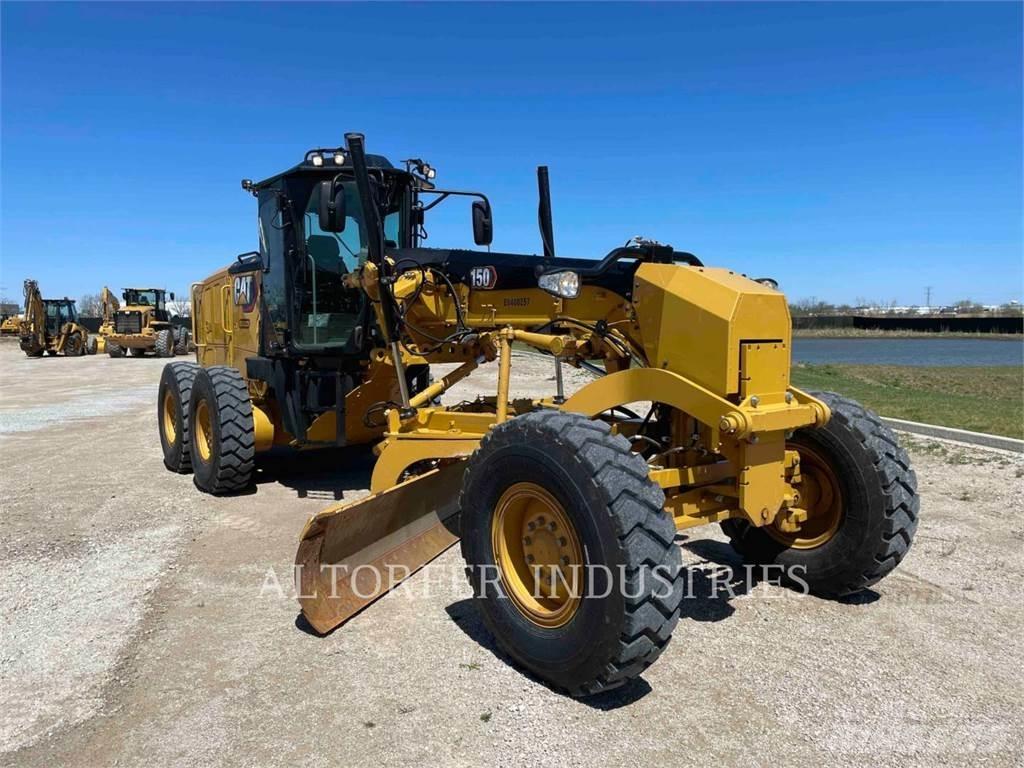 CAT 150-15 平土機