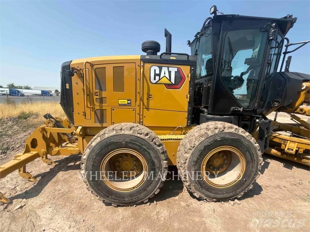CAT 150 15 平土機