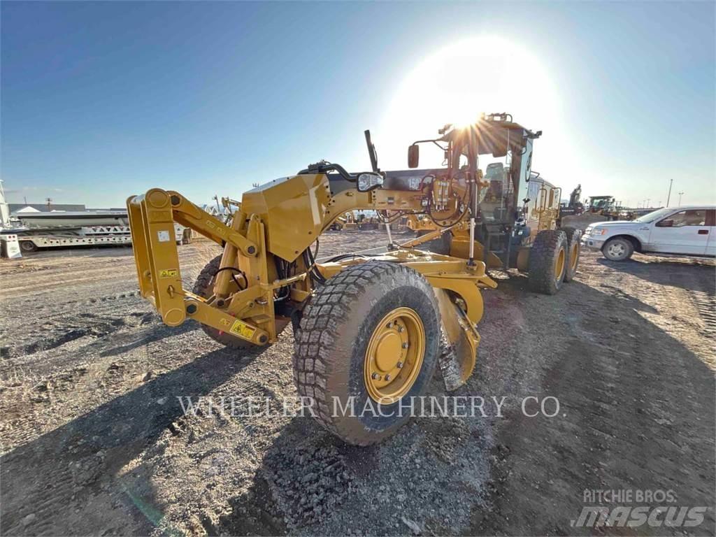 CAT 150 AWD 平土機
