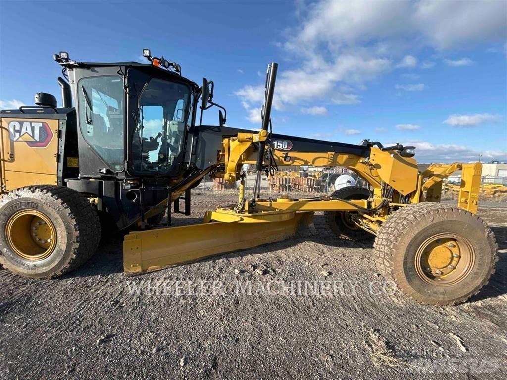 CAT 150 AWD 平土機