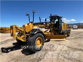 CAT 150 AWD 平土機