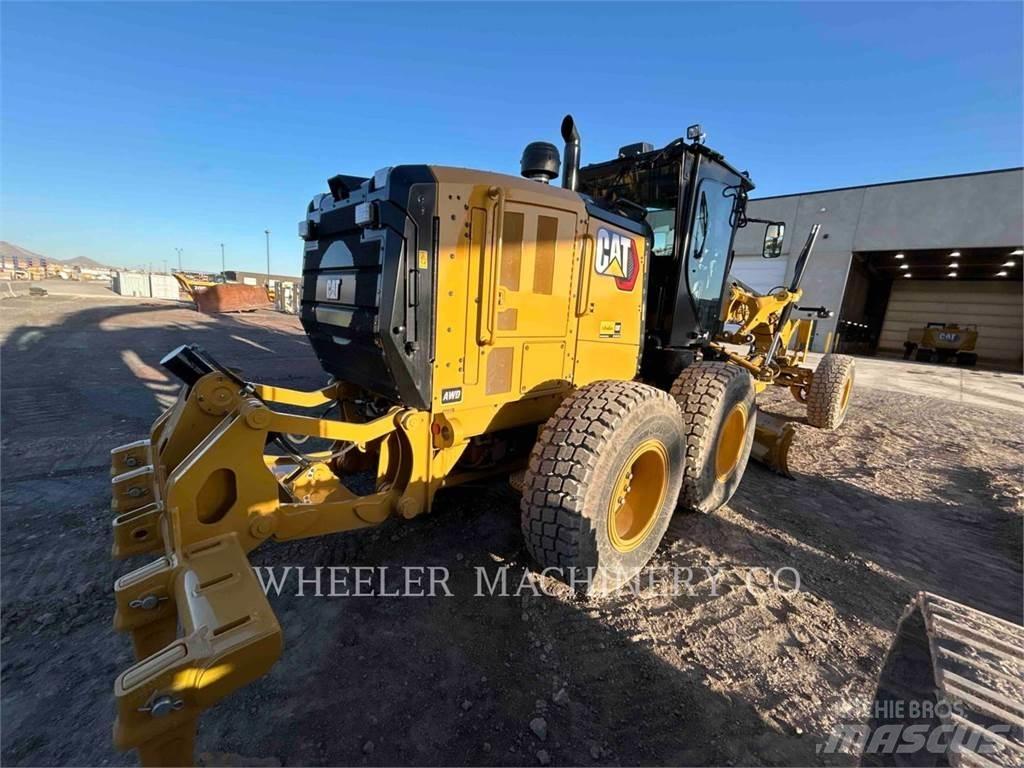CAT 150 AWD 平土機