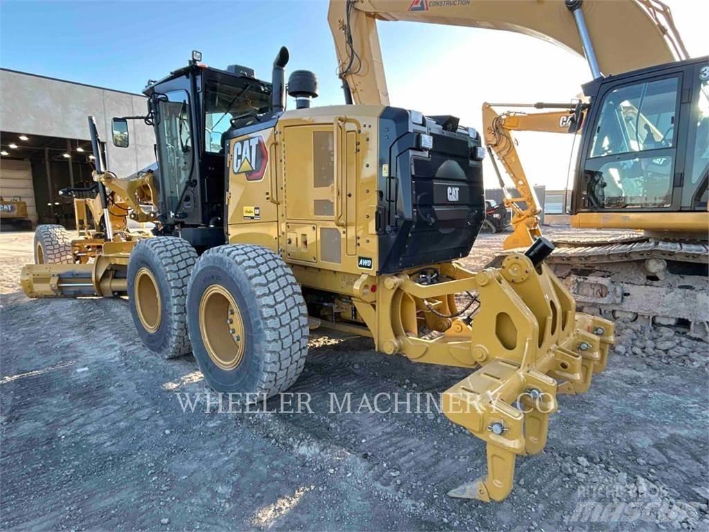 CAT 150 AWD 平土機